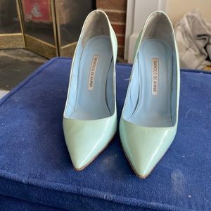 Manolo Blahnik BB 36 in blue